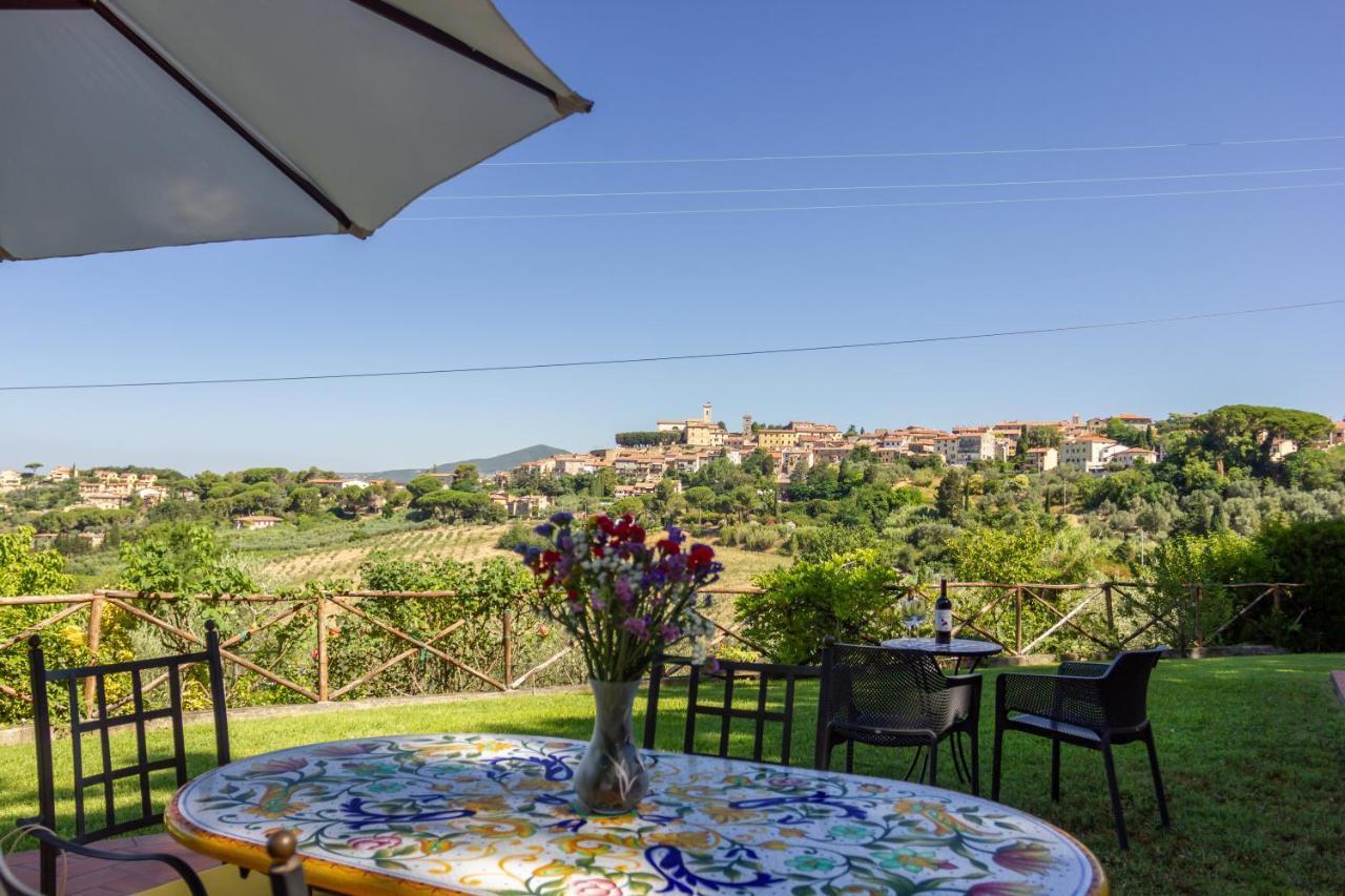 Case&Colline Buonriposo Montescudaio Exterior foto